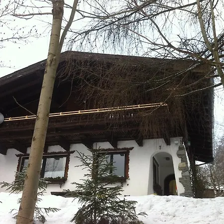 Alpesi faház Haus Bambi
